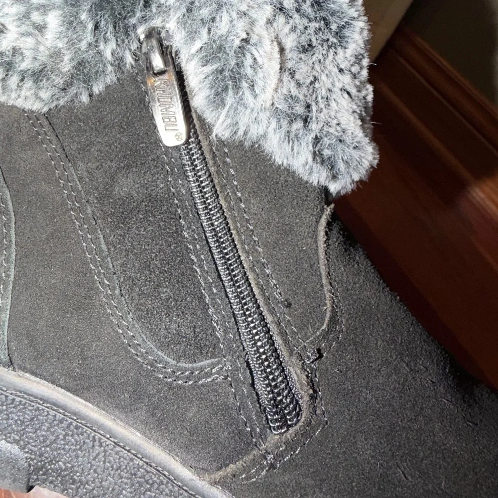 Khombu Women's Jessica Black Suede All Weather Ankle Boots, Size 8 - Picture 14 of 14